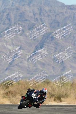 media/Oct-30-2025-Racers Edge (Thu) [[dabbdaf680]]/2-A Group/Session 5 (Turn 7)/